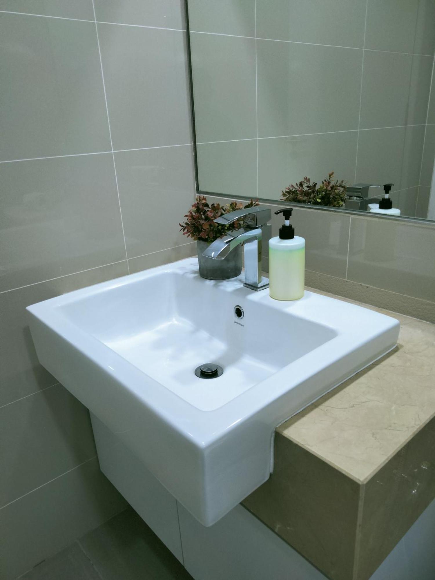 Oneiro One Bukit Ceylon Apartment กัวลาลัมเปอร์ ภายนอก รูปภาพ